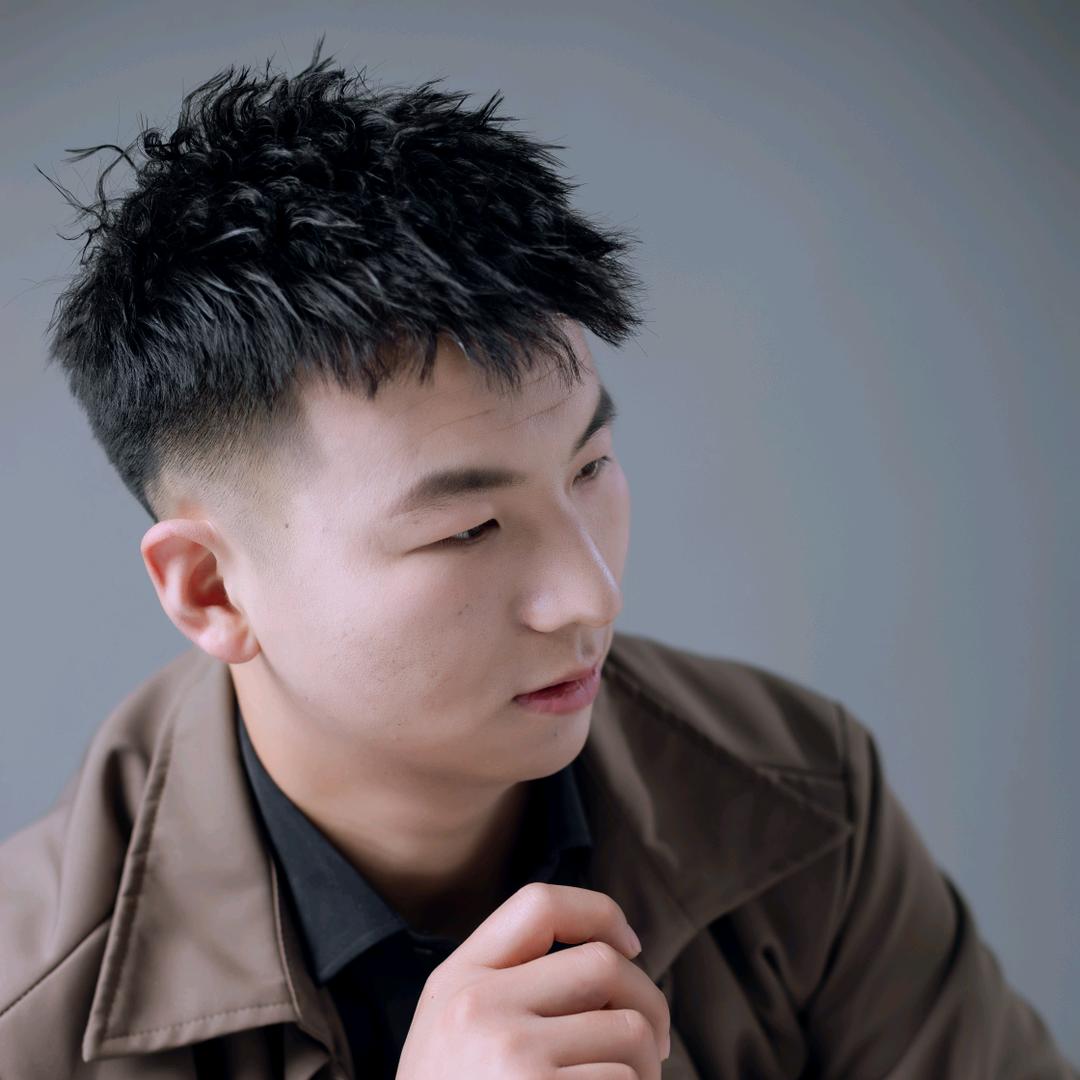 小吴   睡不着