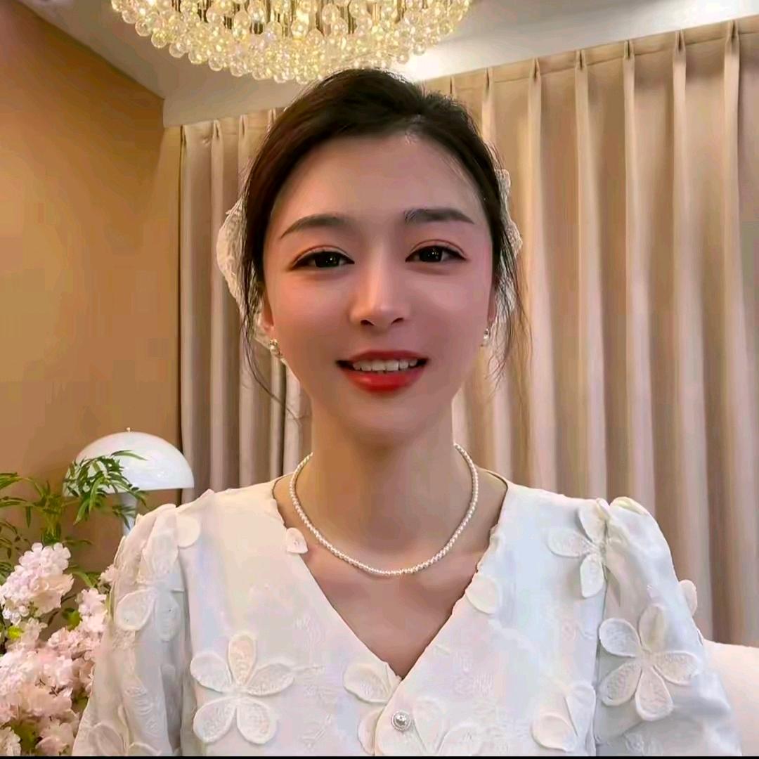 乔儿-精选女装穿搭
