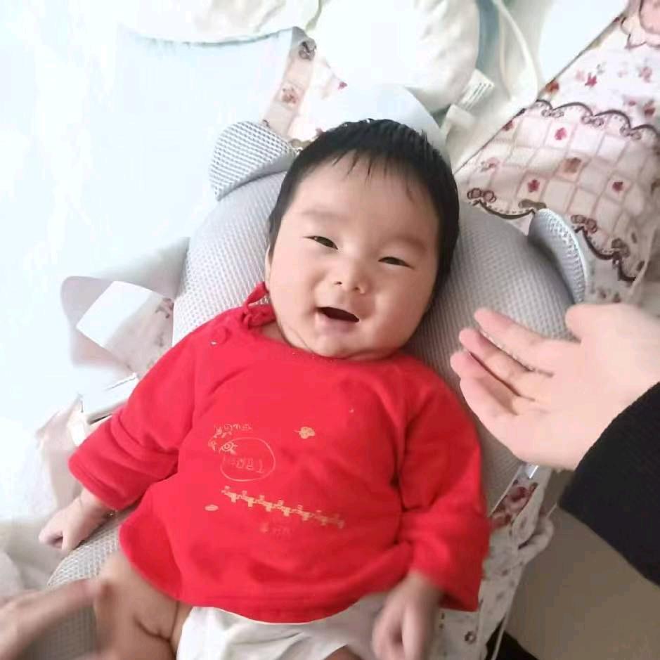 月月爱君上
