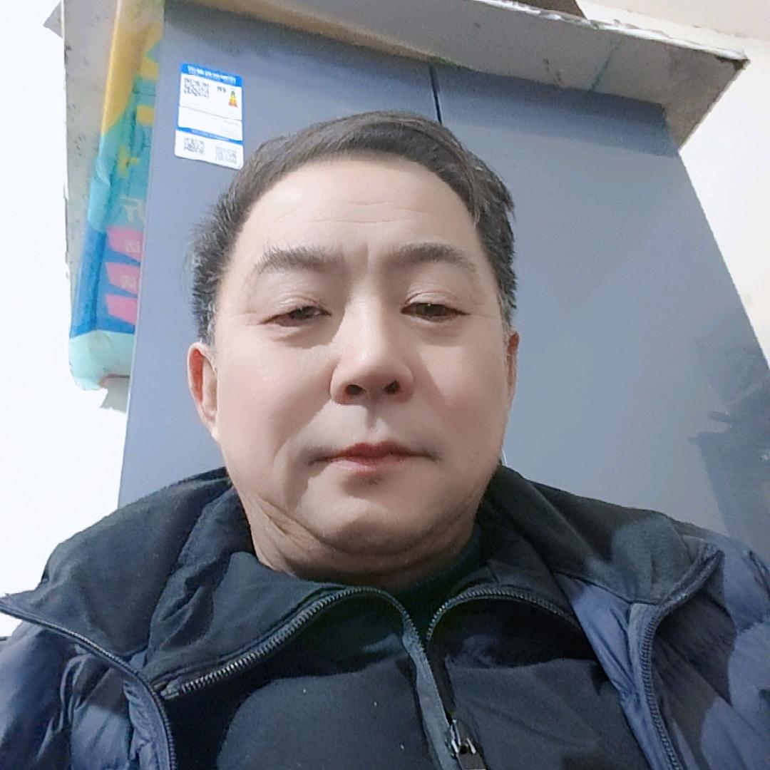 合肥跑店前，溪河拼车。段师傅