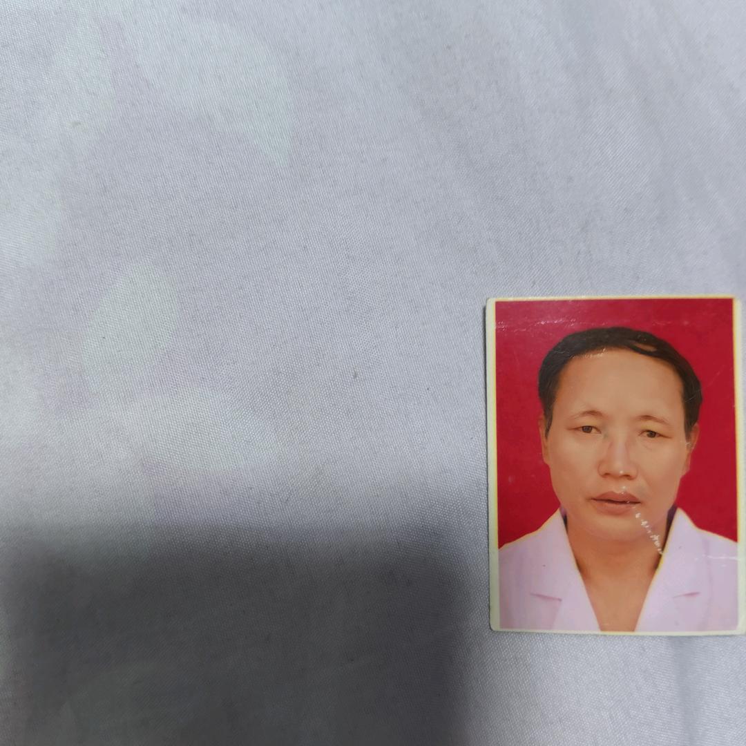 白衣天使，单身