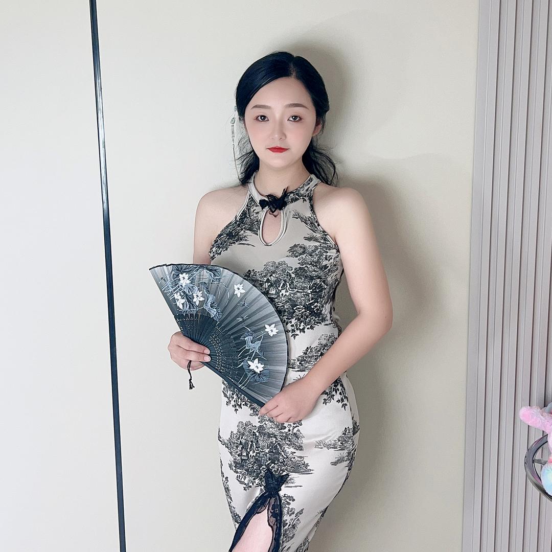 小娜很温柔