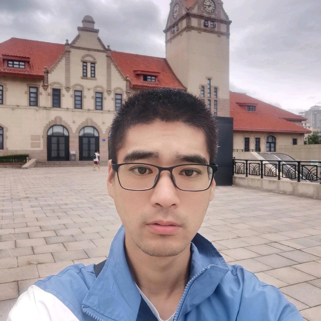 无敌可爱小帅哥