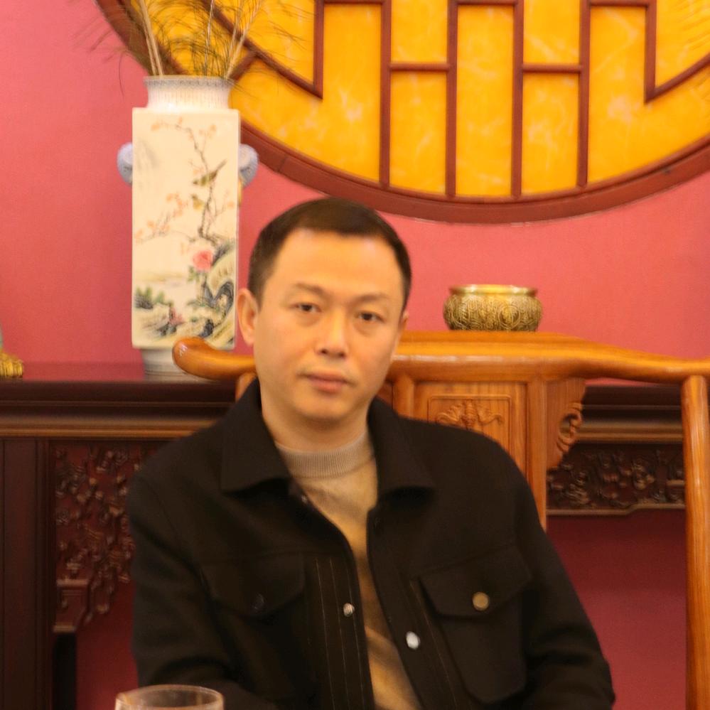 张善起  景德镇珐琅彩研究院