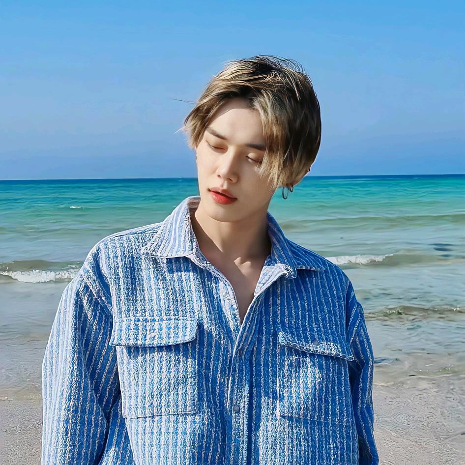 彩色的照耀四方丫