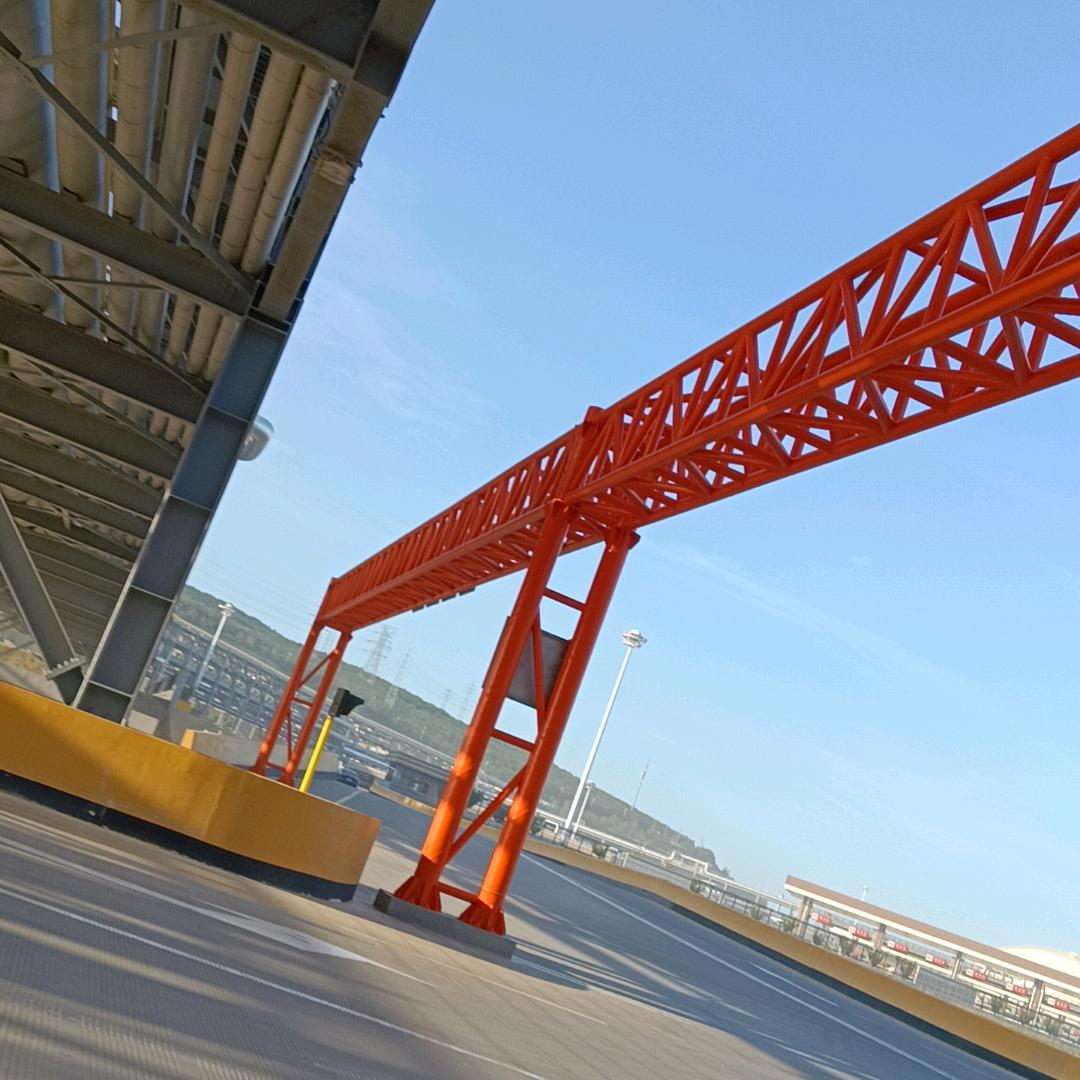 专业，按装大砖沾铺墙面地面