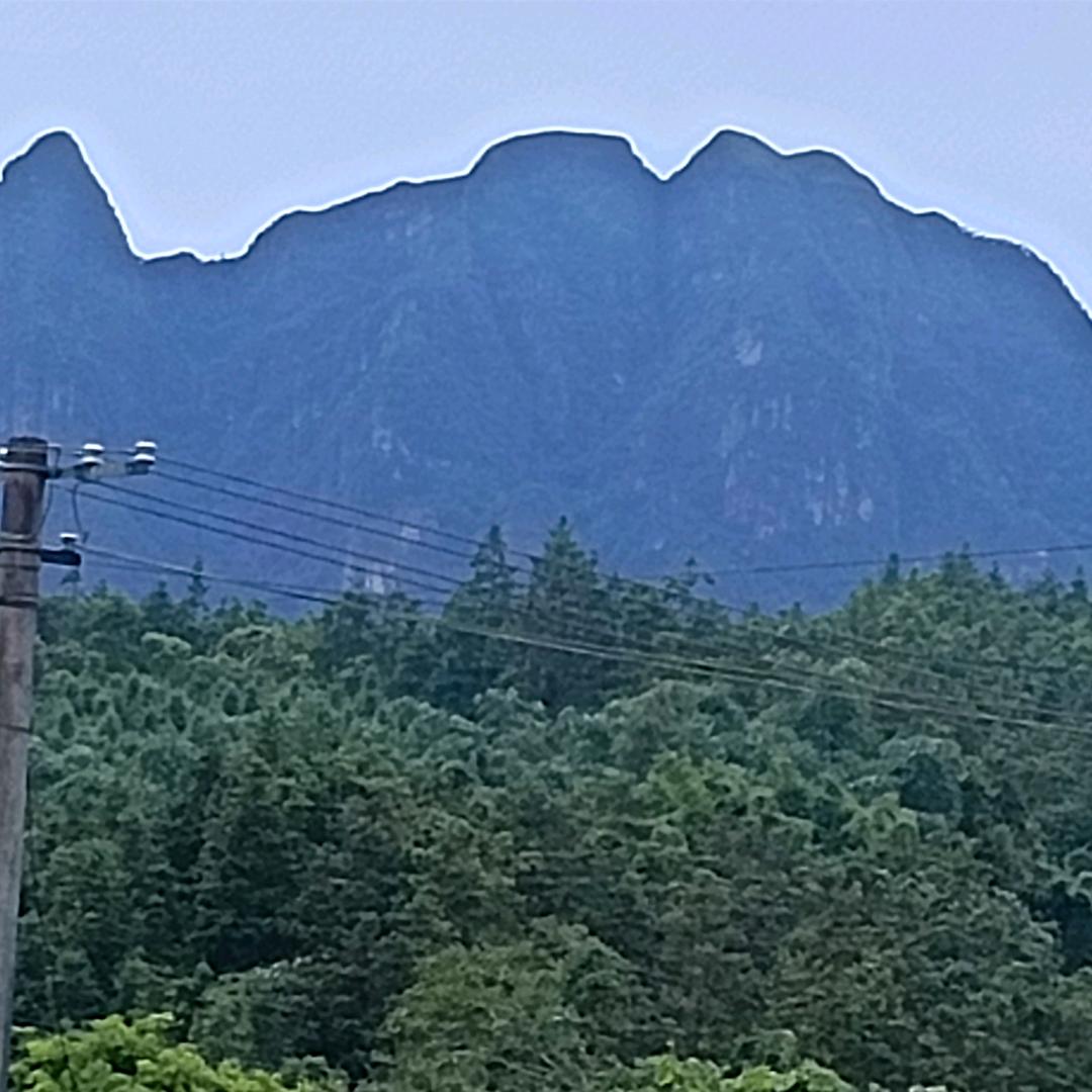 天各一方