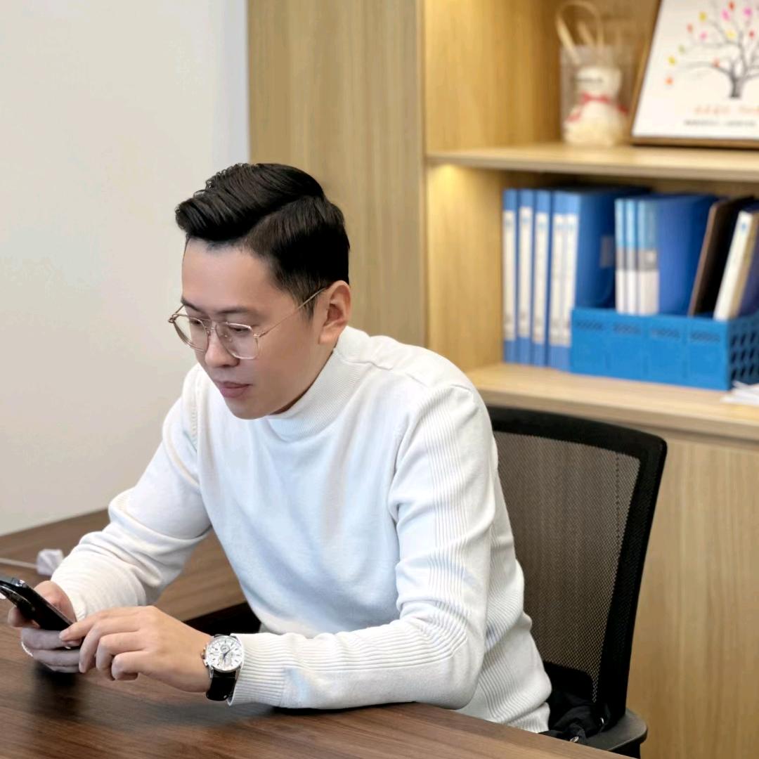 AAA学历提升-王老师