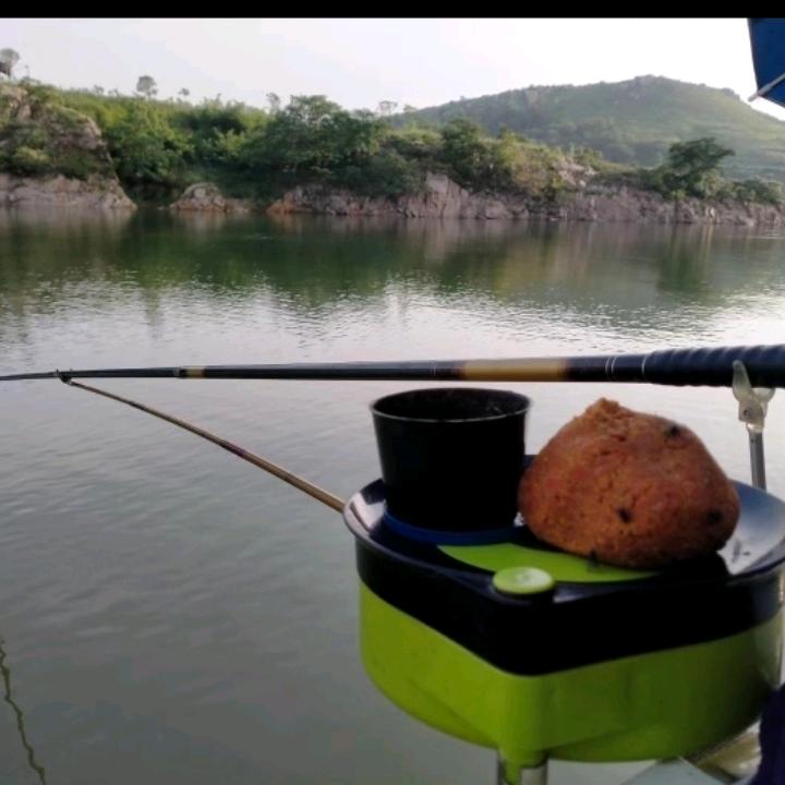 我是谁…………。