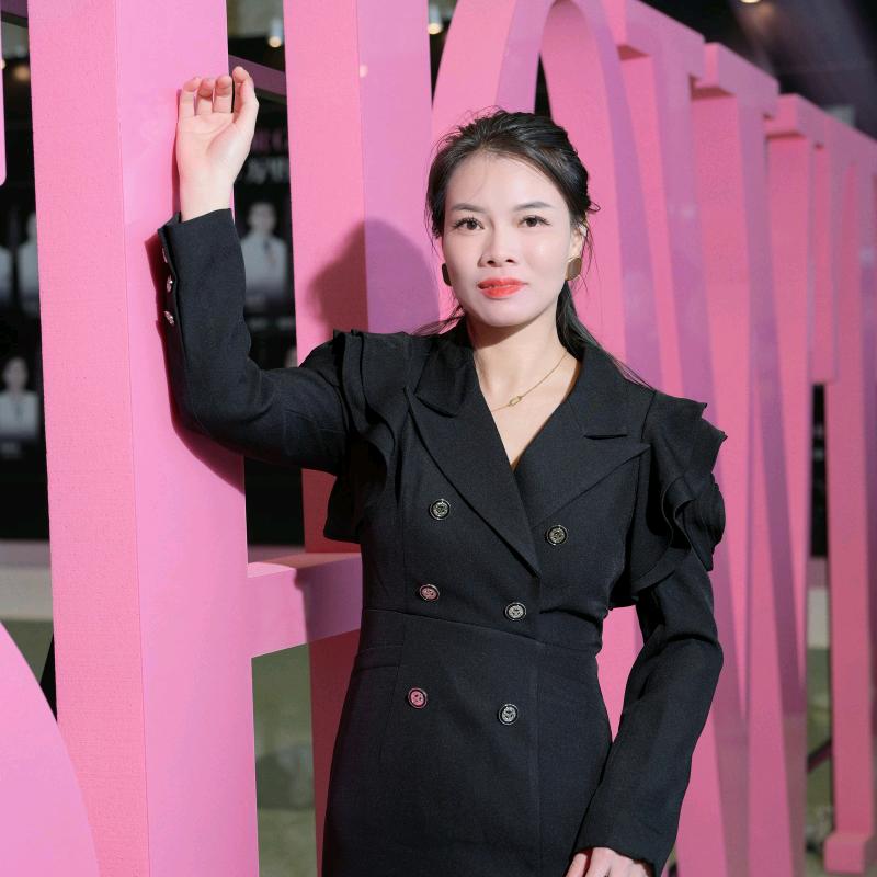 萃然由野～丽人老师