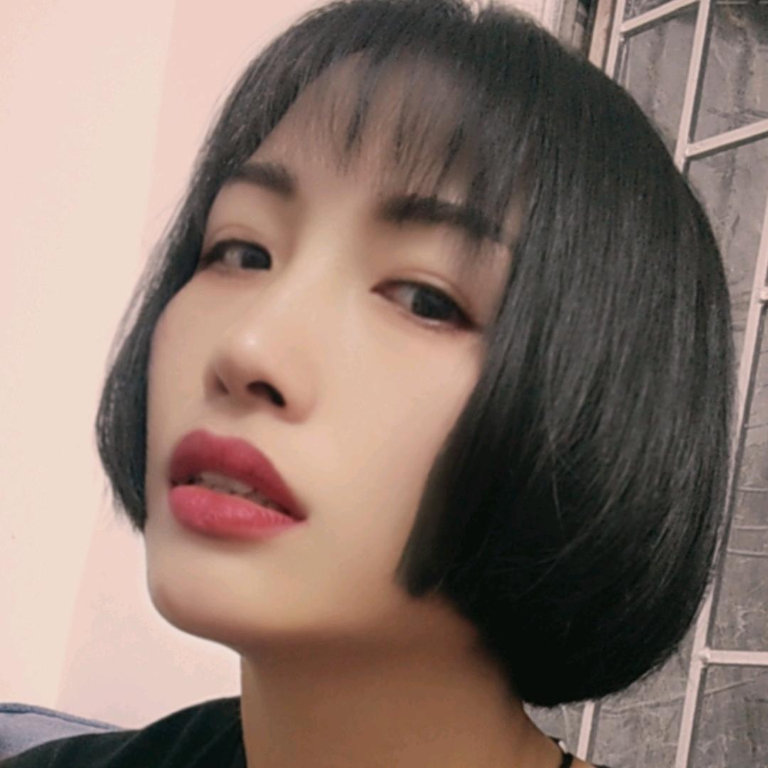重生之凤姐在深圳卖金九月饼