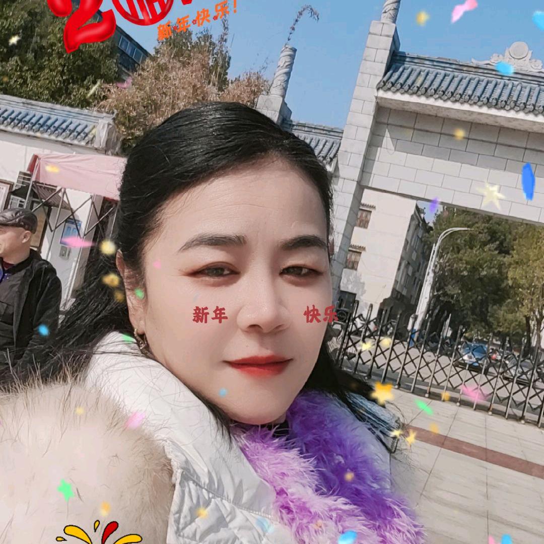 河东牛煲汤二二创新会所