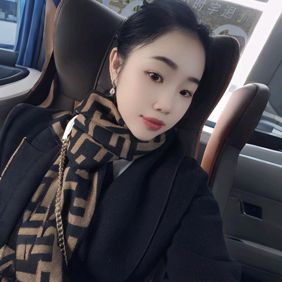 红黑白