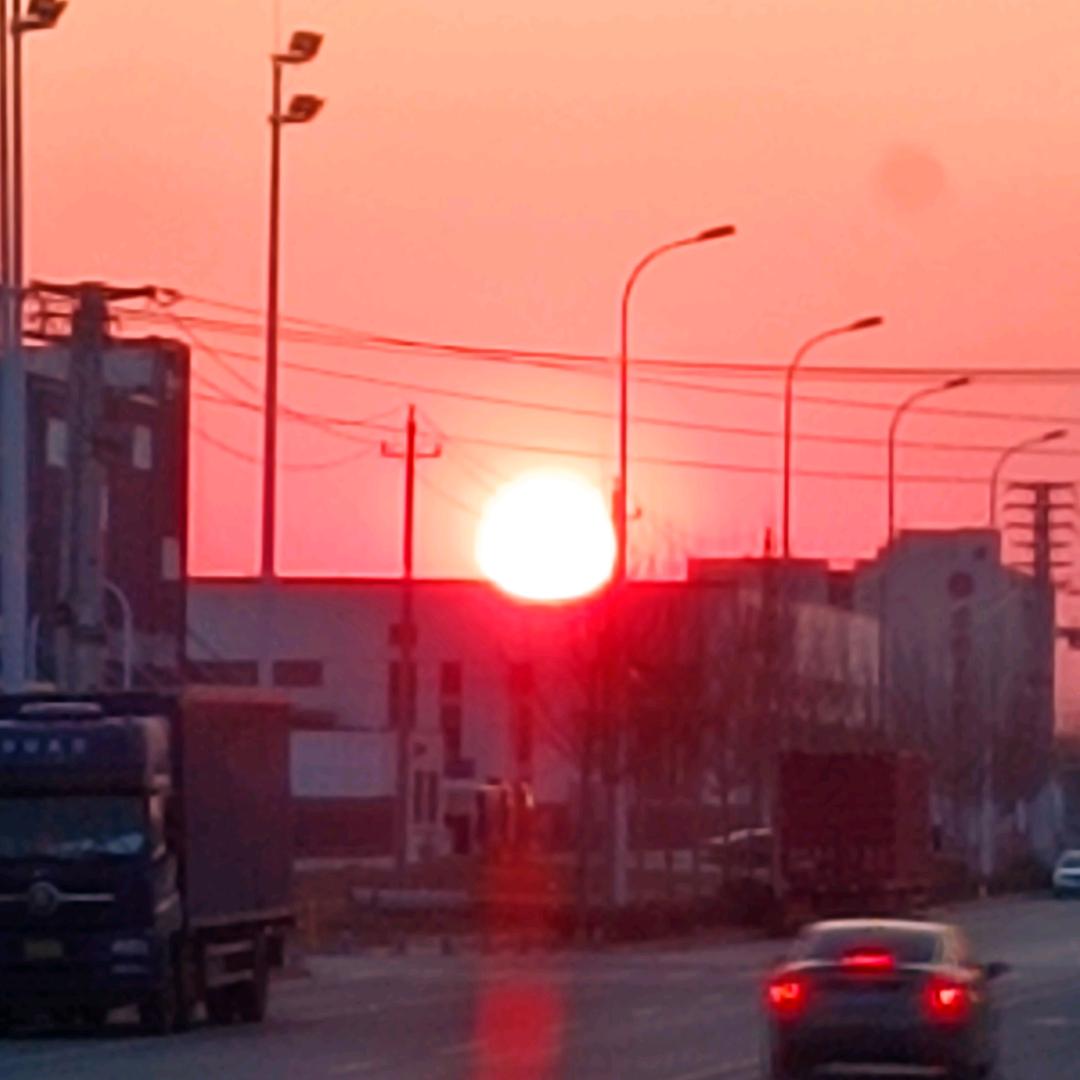 正义会迟到，决不会缺席！