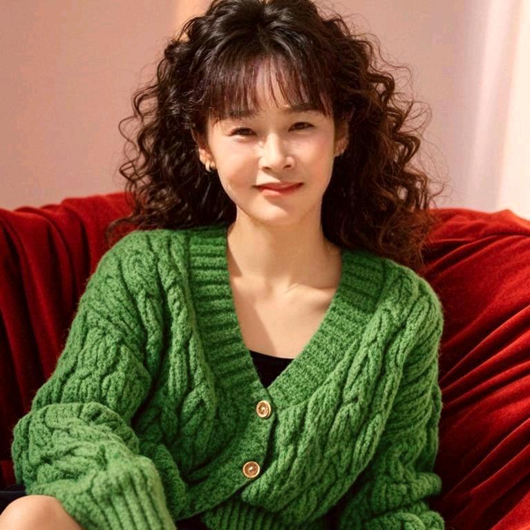 遥看彼岸花开花落