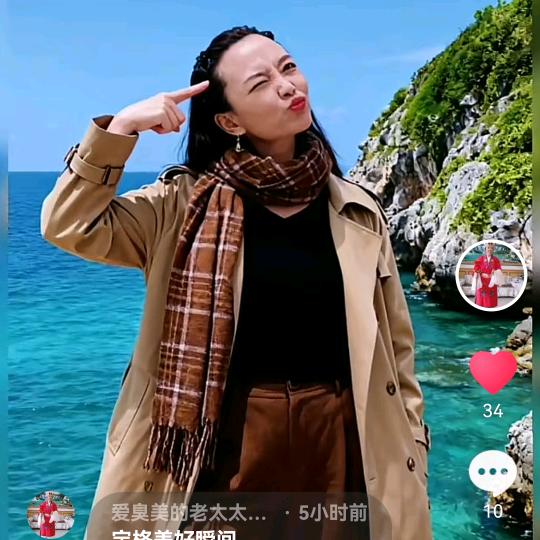 漂亮姐姐爰跳爰唱。