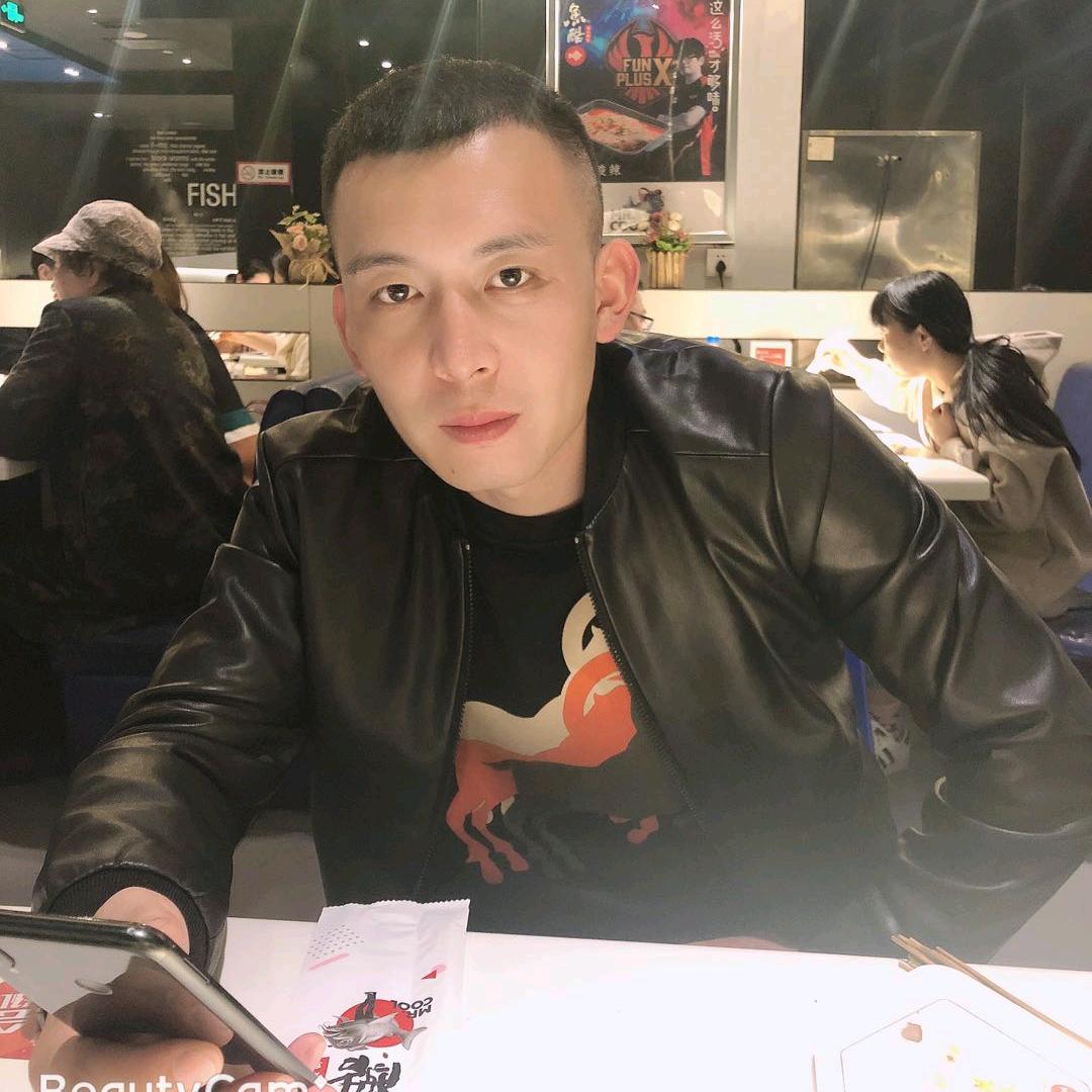 太原新浩东汽贸《小戴》