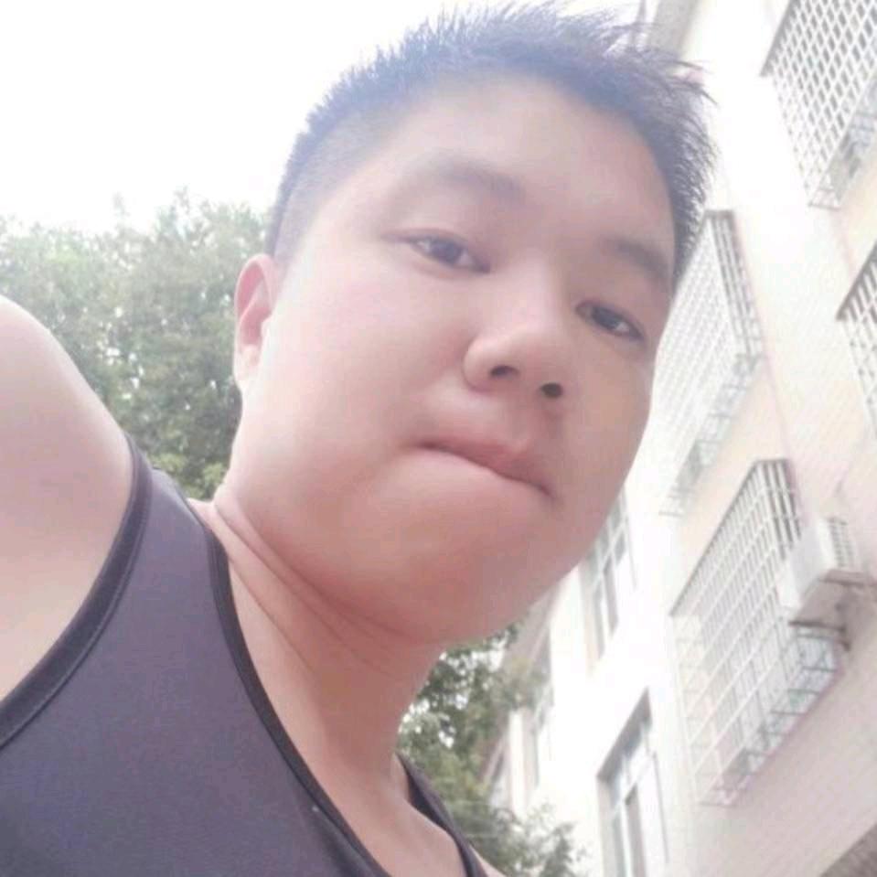 铲车、叉车、汽车维修保养樊加飞