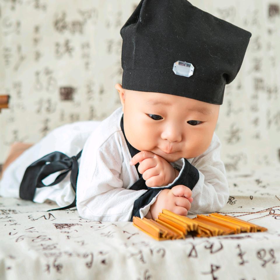 ༺维็้依็้༻