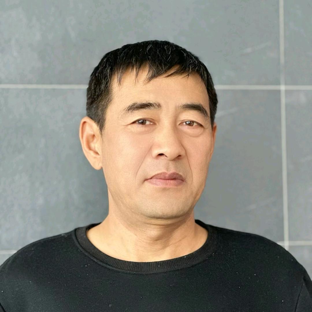 新疆桃哥
