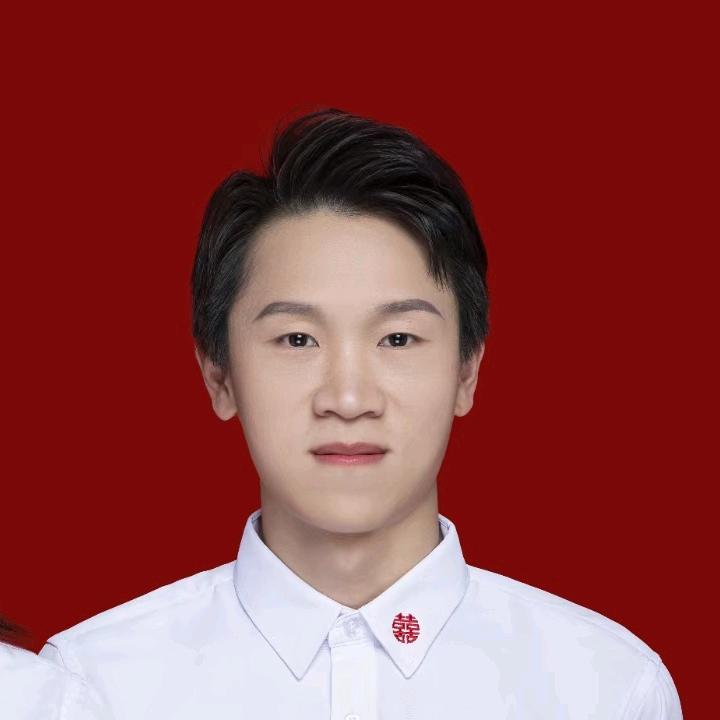 莫掩舞，爱吃书