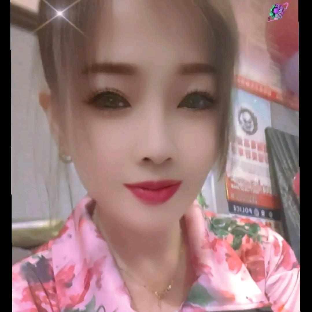 鸿英足疗宾馆