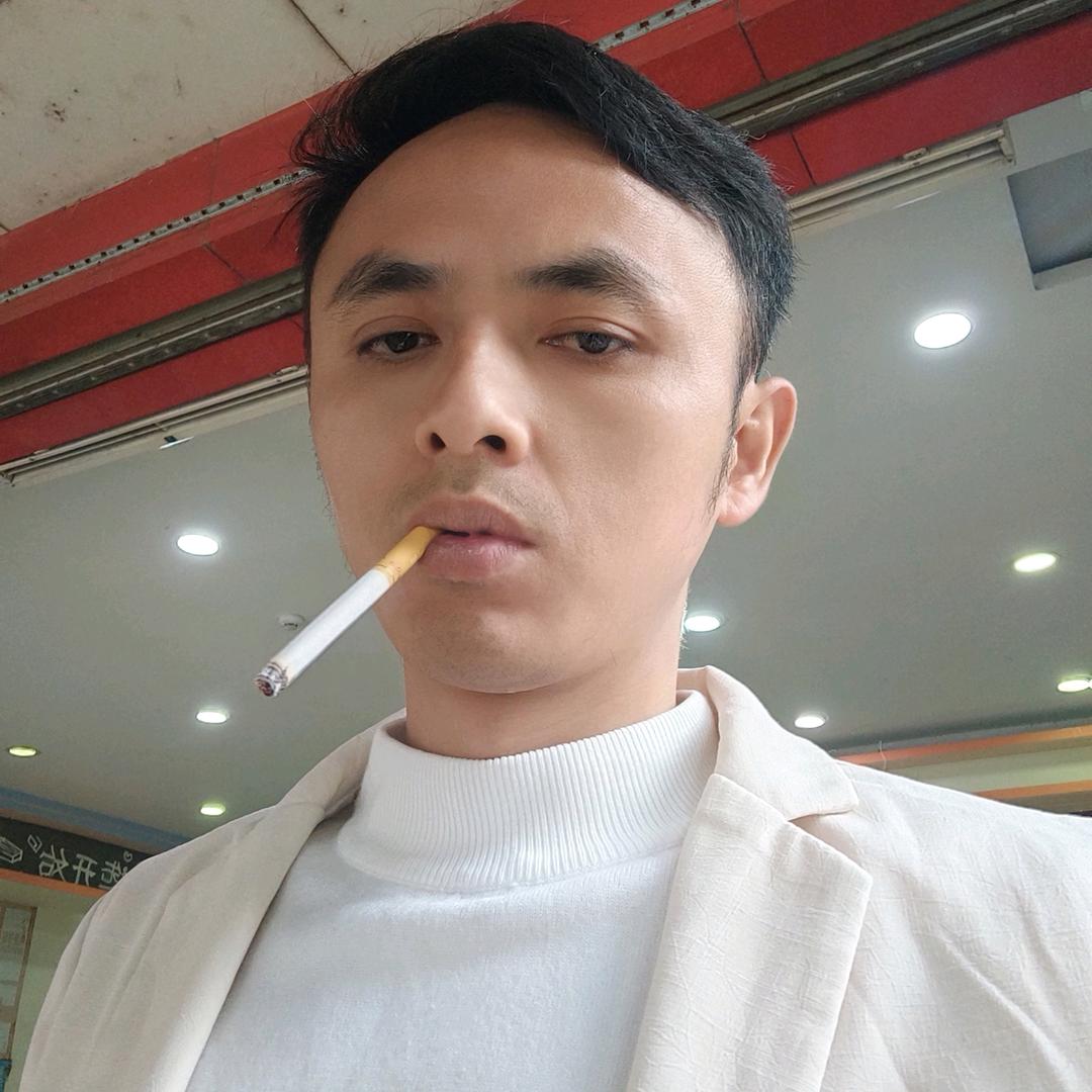 无缘对面手难牵