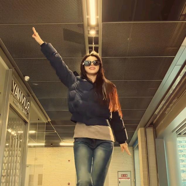 不知夫人今宵愿与我同席共枕否