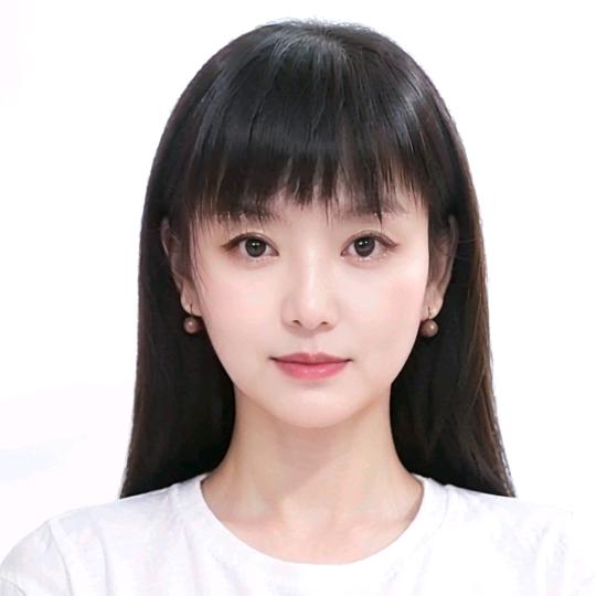 紫衣云梦