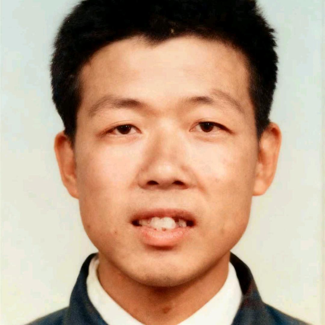 老黄为健康跳舞