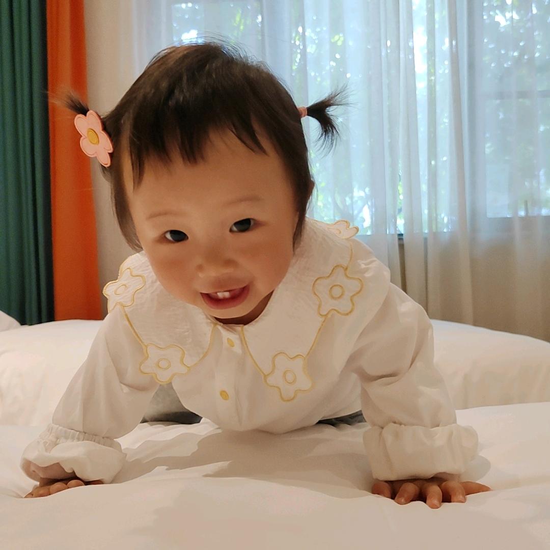 大肉坨和小肉坨的生活日记