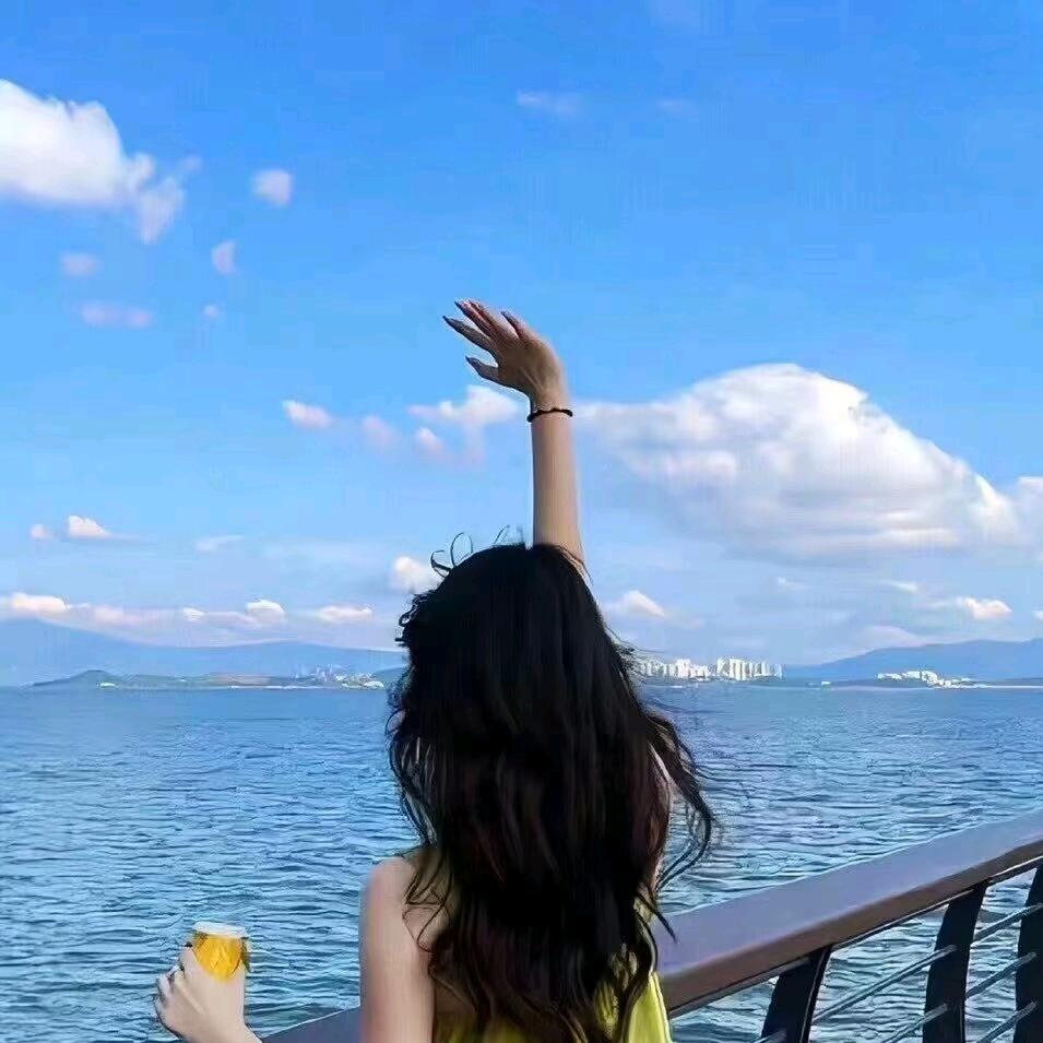 🥂小ⵘ小🥂