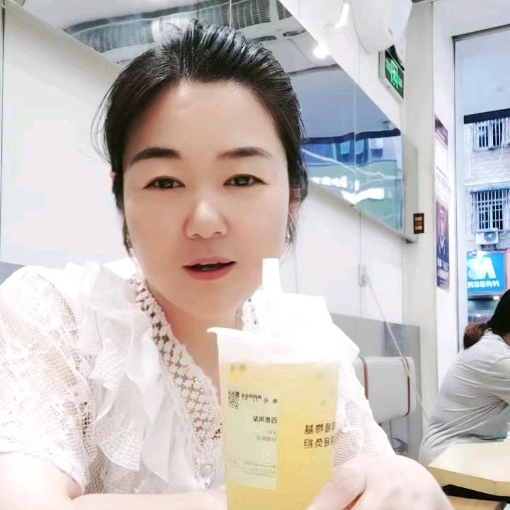梦梦<湖南人在深圳>