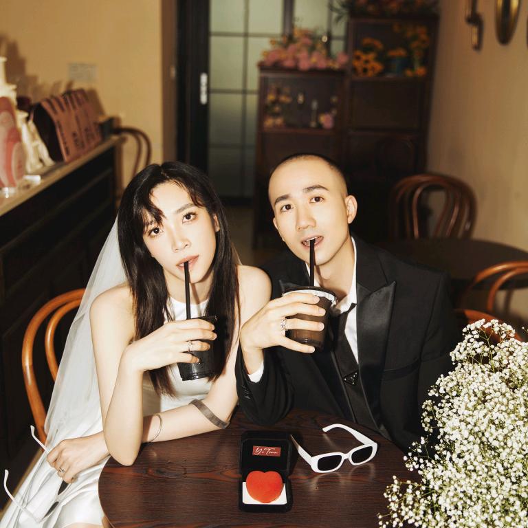 牛马夫妇说成分