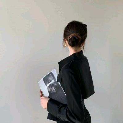 蒙娜丽莎瓷砖玲姐