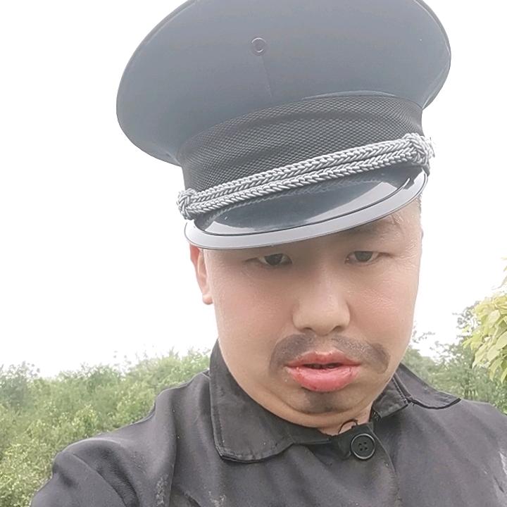 烂果果（农村人）