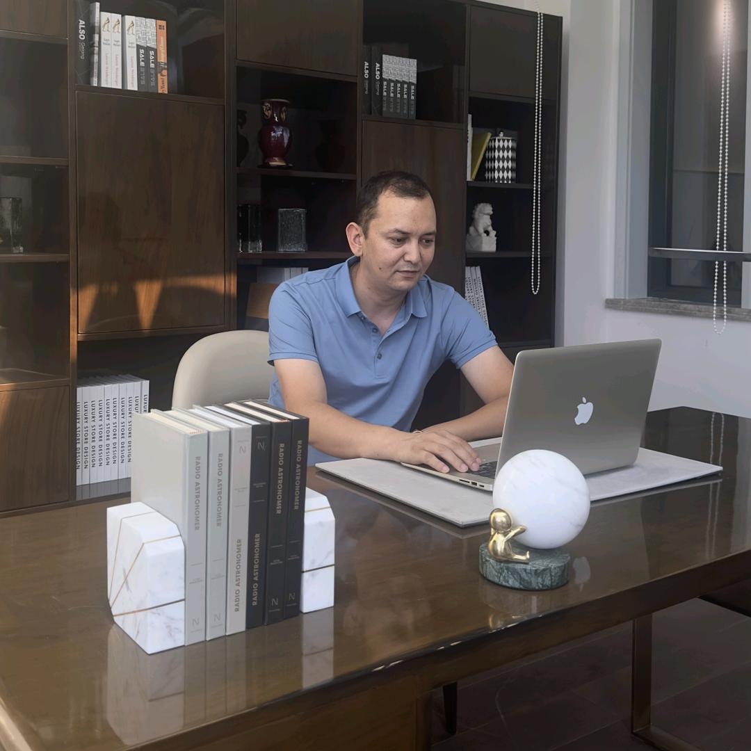 乌鲁木齐家家乐房地产咨询有限公司