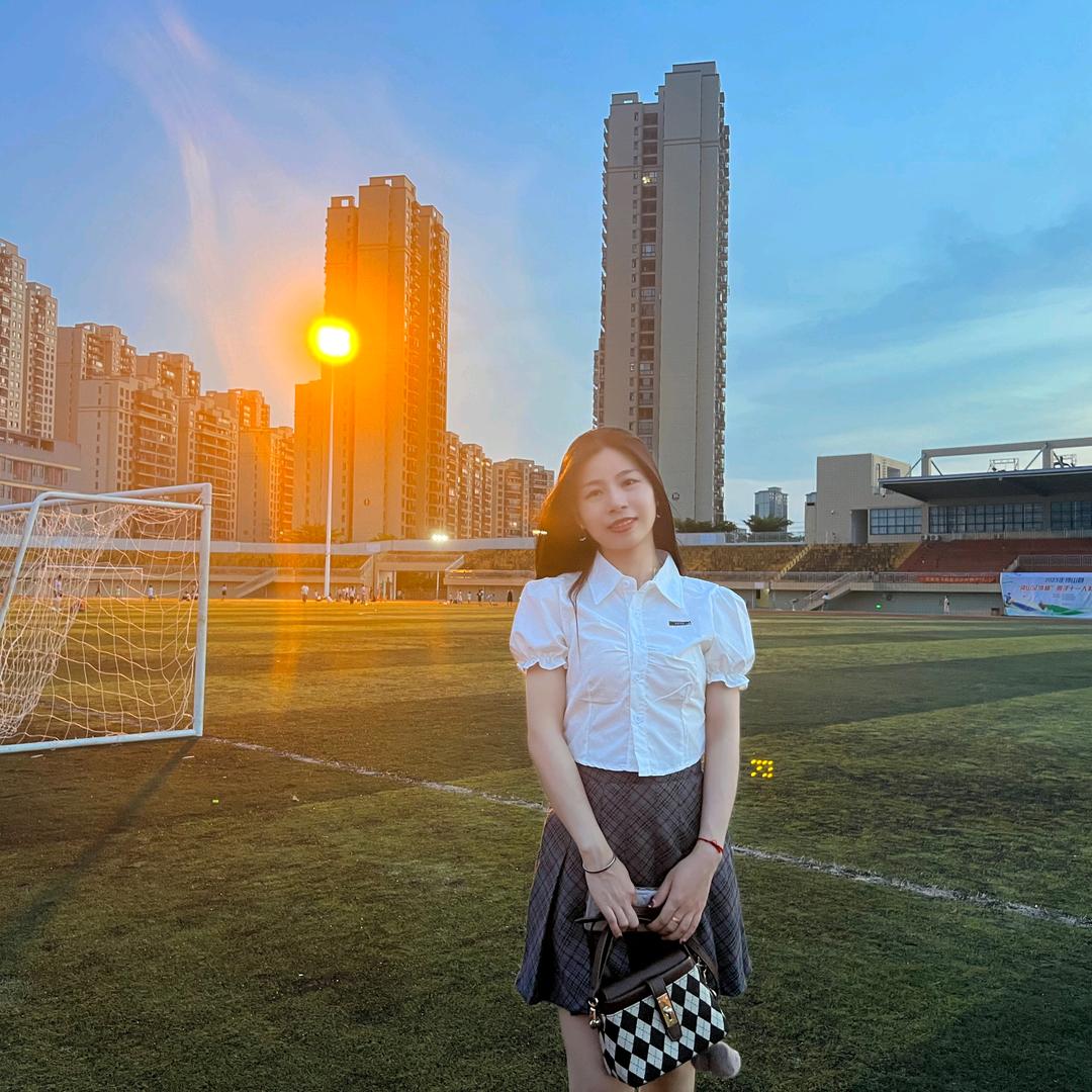 钟山房地产林总