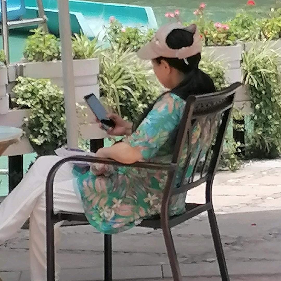 用户3279636446699