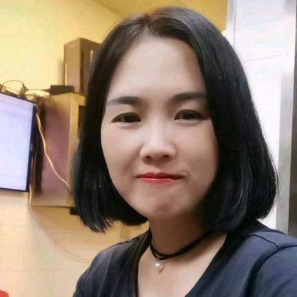 不美不萌不倾城