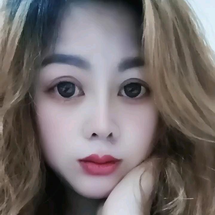 李芳
