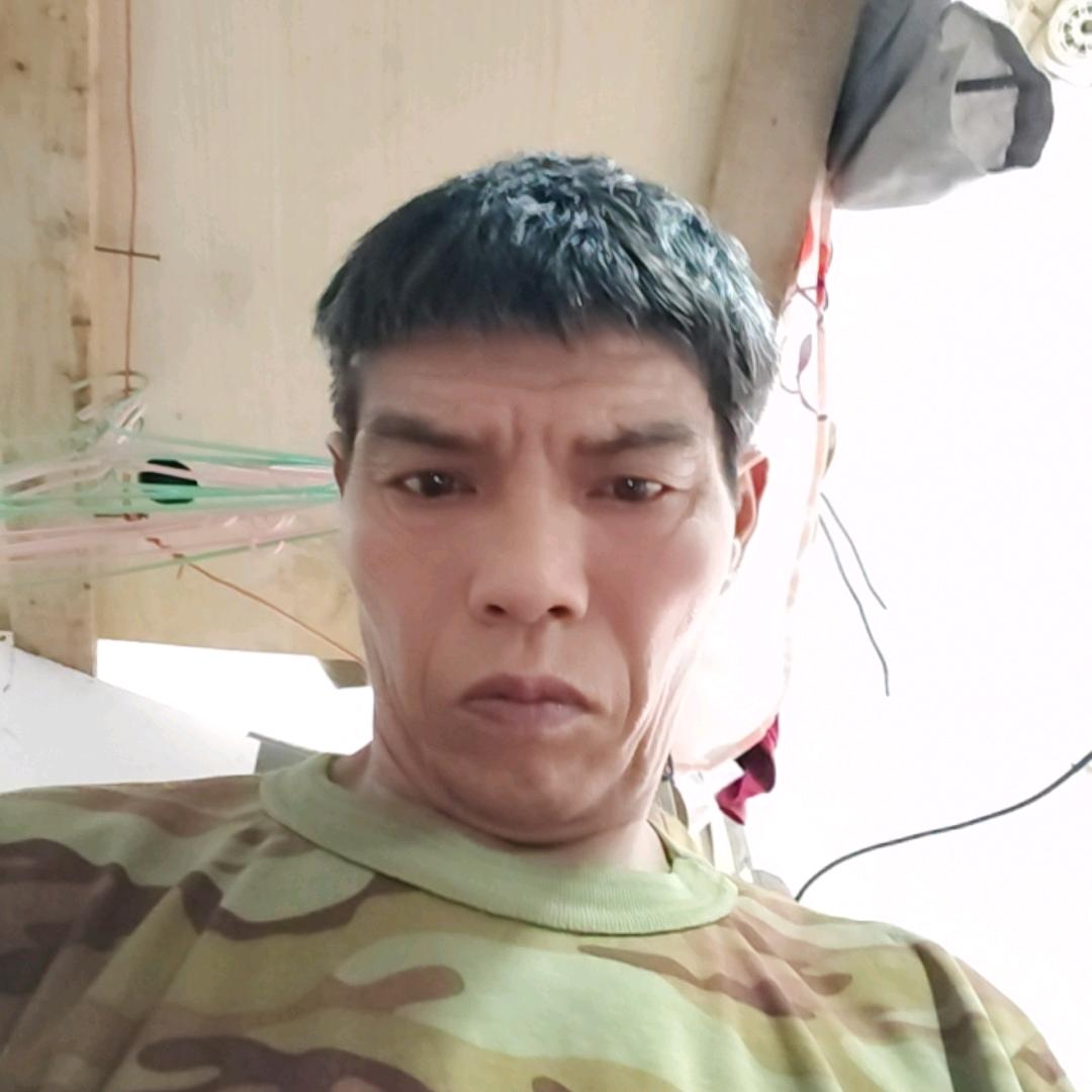 何跃银