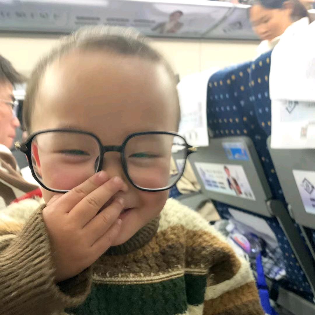 六妹穿搭