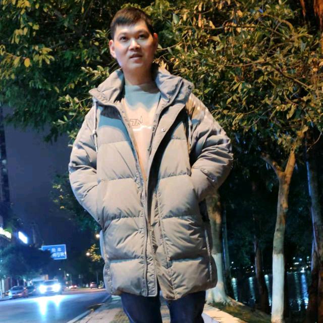 赛格广场的三原千帆头像