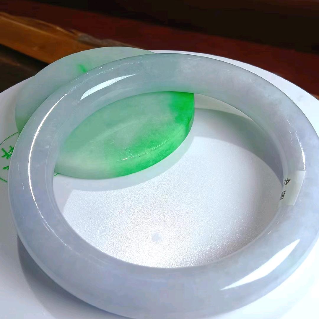 狍哥品玉轩翡翠店