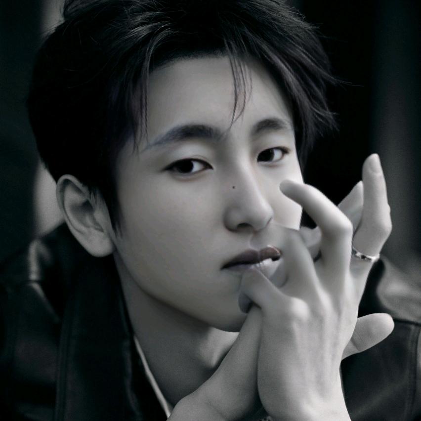 一枕᭄꧔ꦿ•清风࿐ྀི