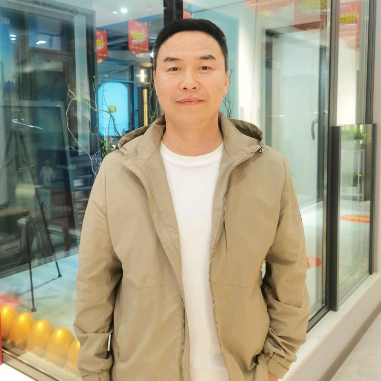 登封欧诺门窗老张