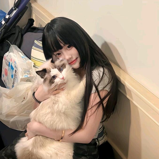 江祁年.