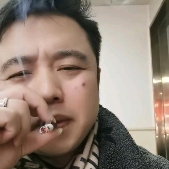 剩条短裤