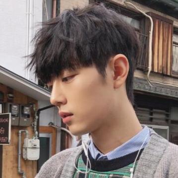 我怕控制不住就会给你拥抱